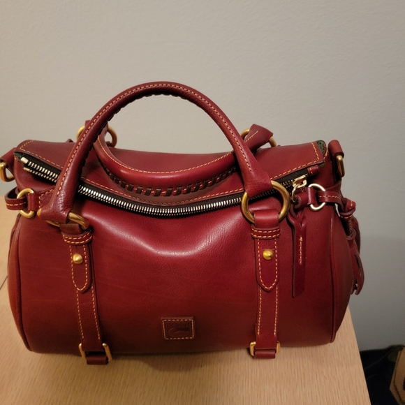 **SOLD**Dooney and Bourke Bordeaux satchel - Picture 7 of 8